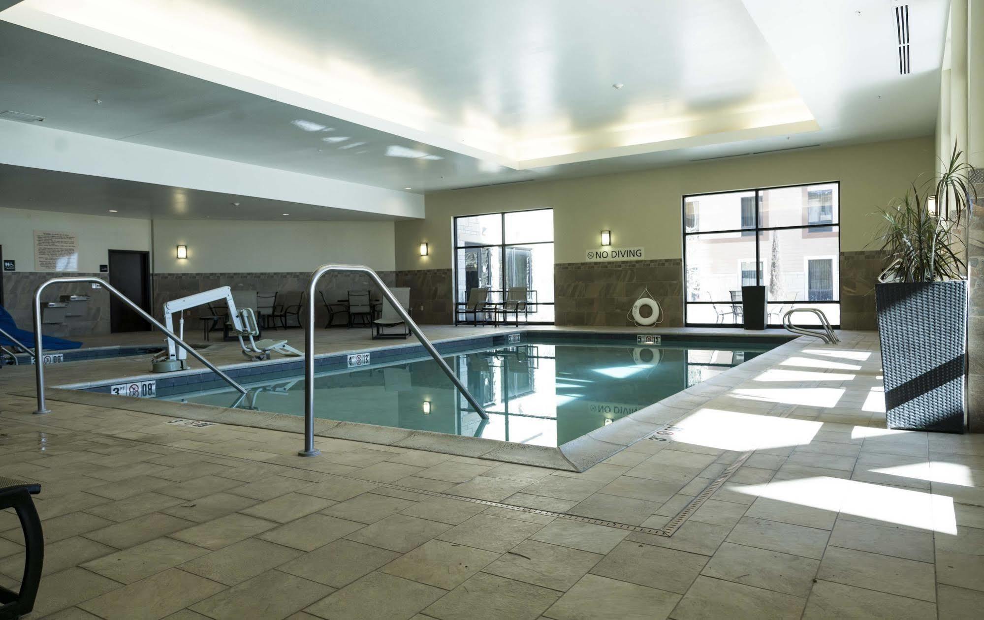Hampton Inn & Suites I-35/Mulvane Kültér fotó